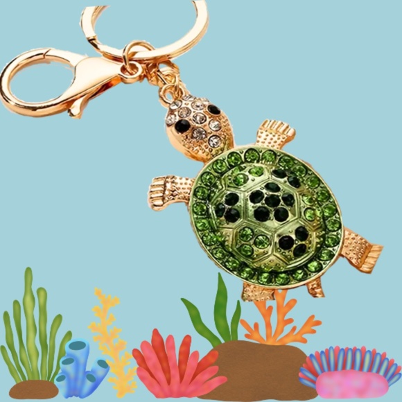 Accessories - Green Turtle Crystals & Rhinestones on a Keychain/Keyring - Gold Color Base